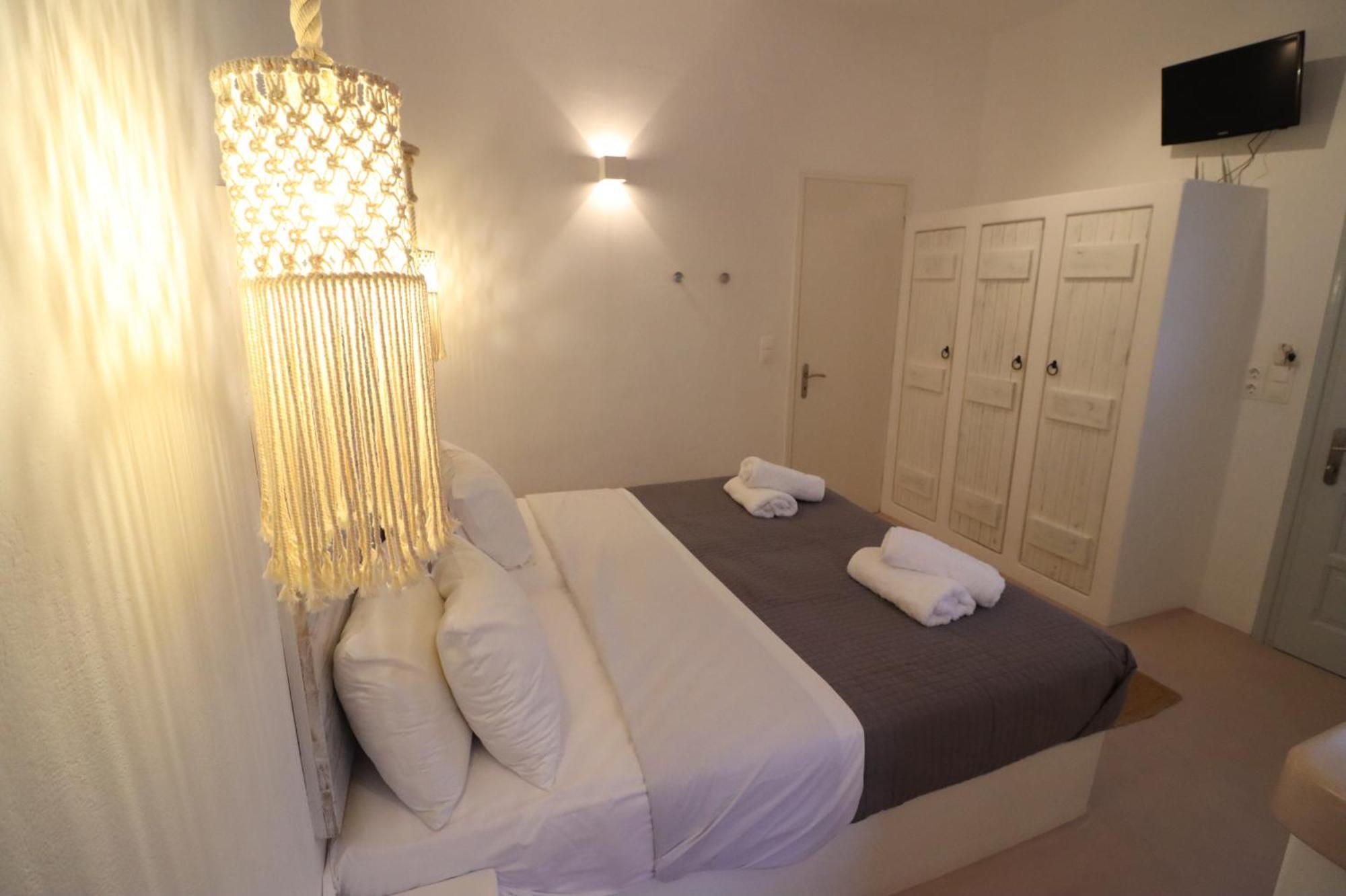 Flisvos Beach Studios Naxos City Екстер'єр фото
