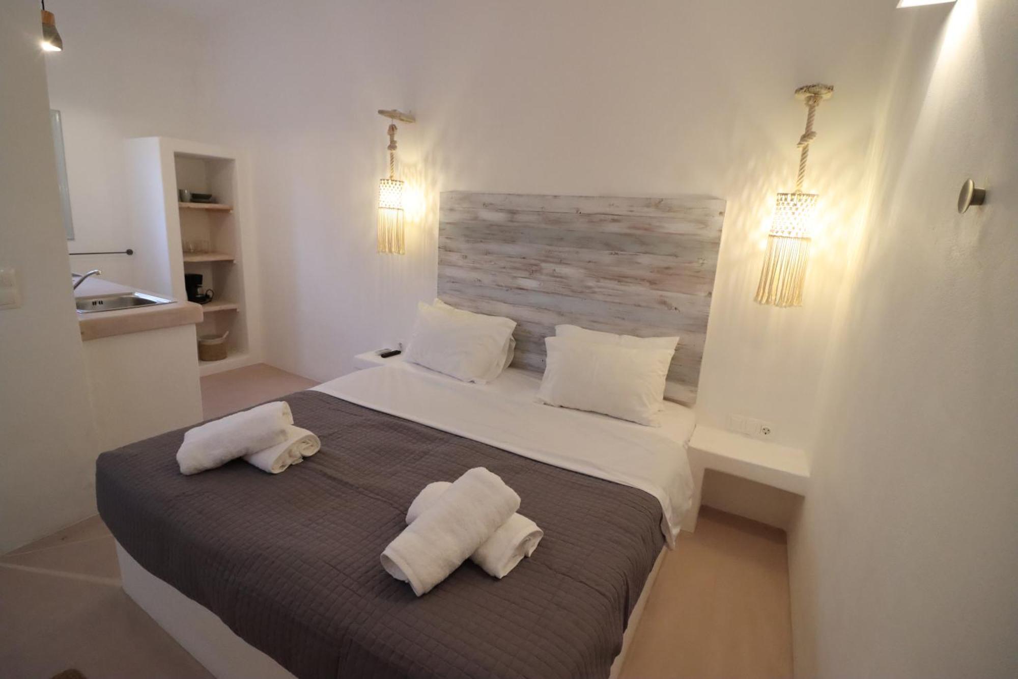 Flisvos Beach Studios Naxos City Екстер'єр фото