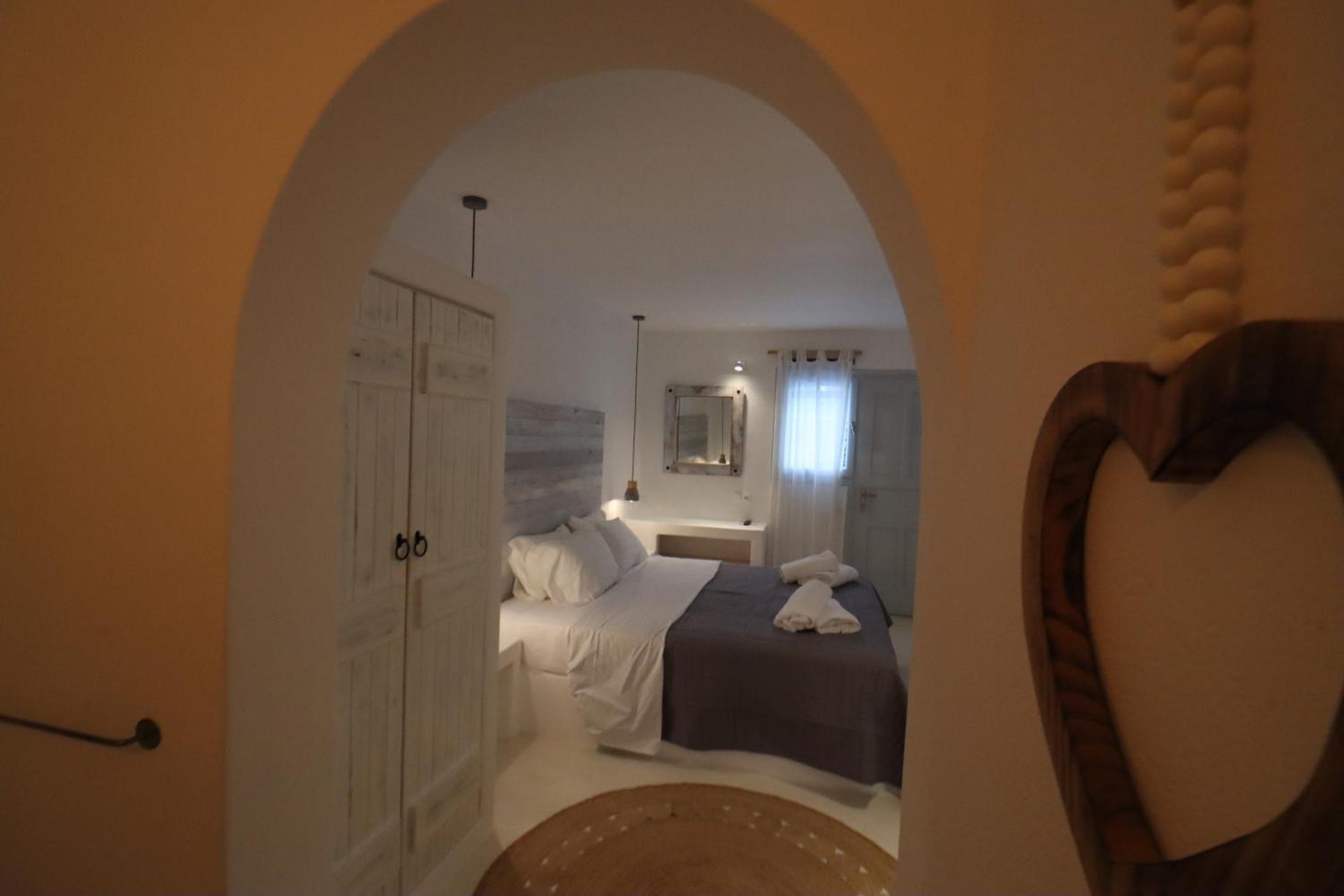 Flisvos Beach Studios Naxos City Екстер'єр фото